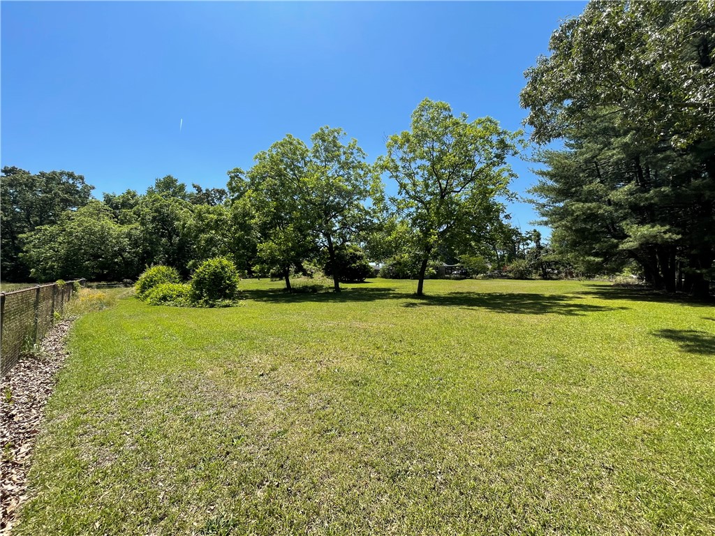1006 Garlington Road Greenville, SC 29615 - Photo 11 of 24