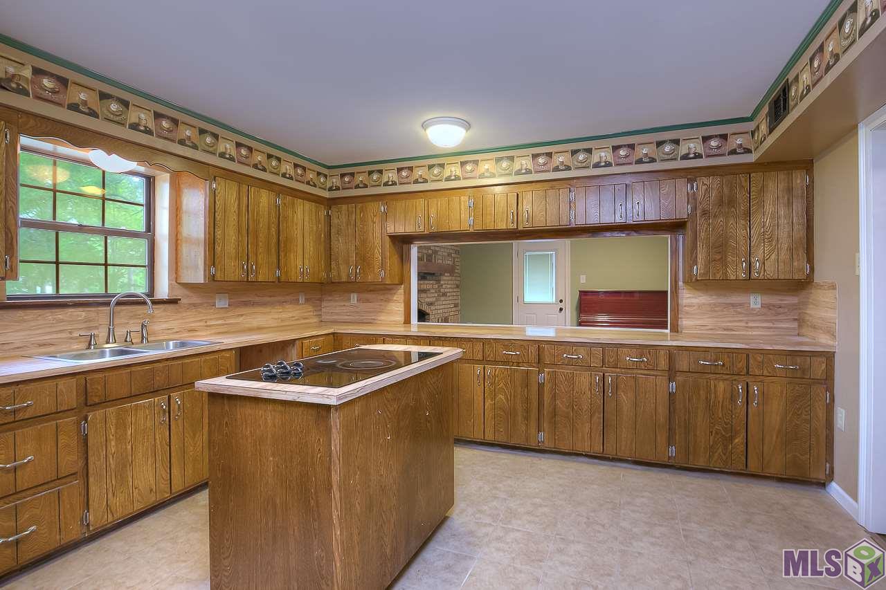 12462 Beco Road St. Amant, LA 70774 - Photo 8 of 26 Gallery Image 8
