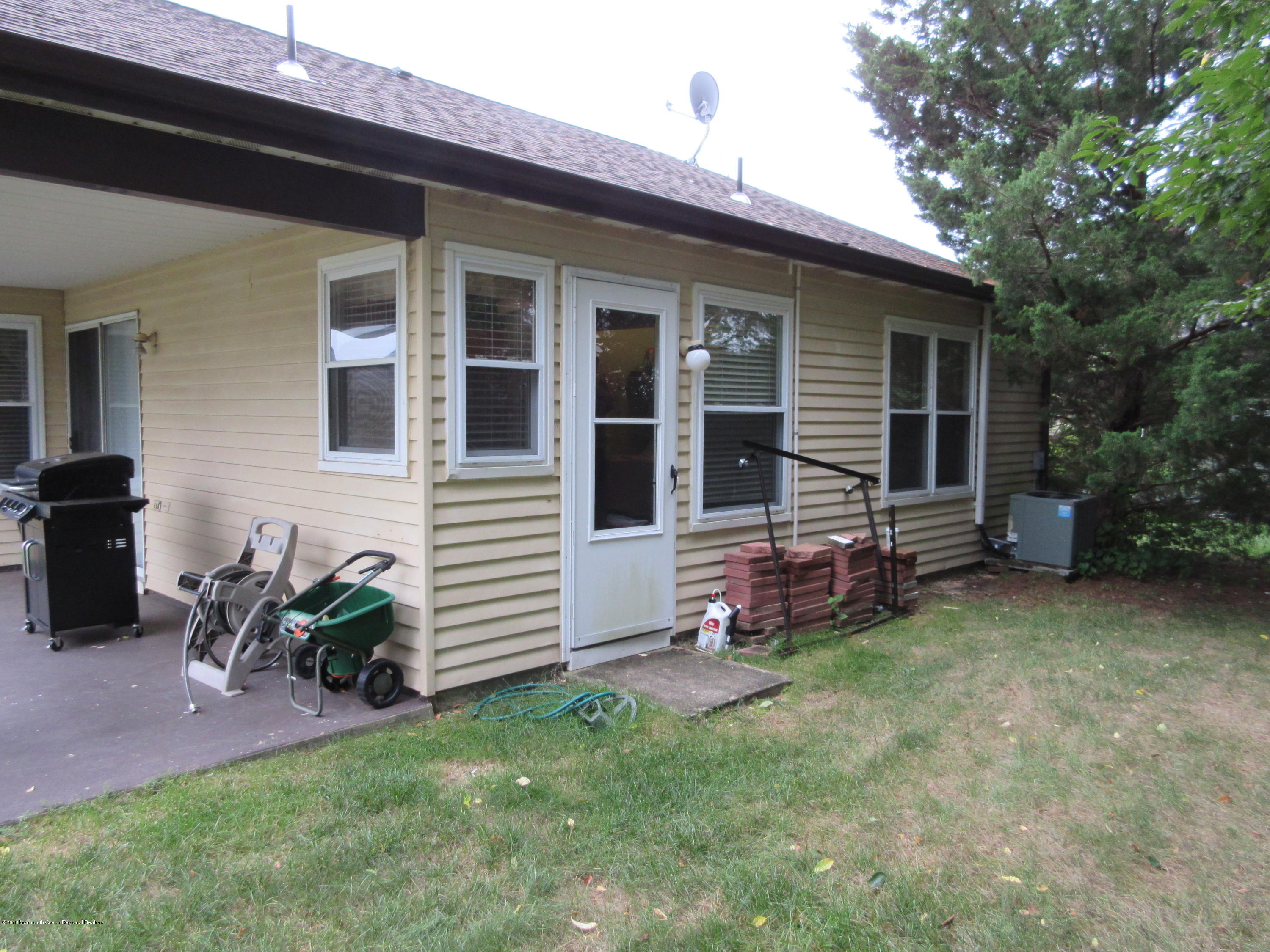 82 Red Hill Road Manchester Township, NJ 08759 - Photo 2 of 12 IMG_0327
