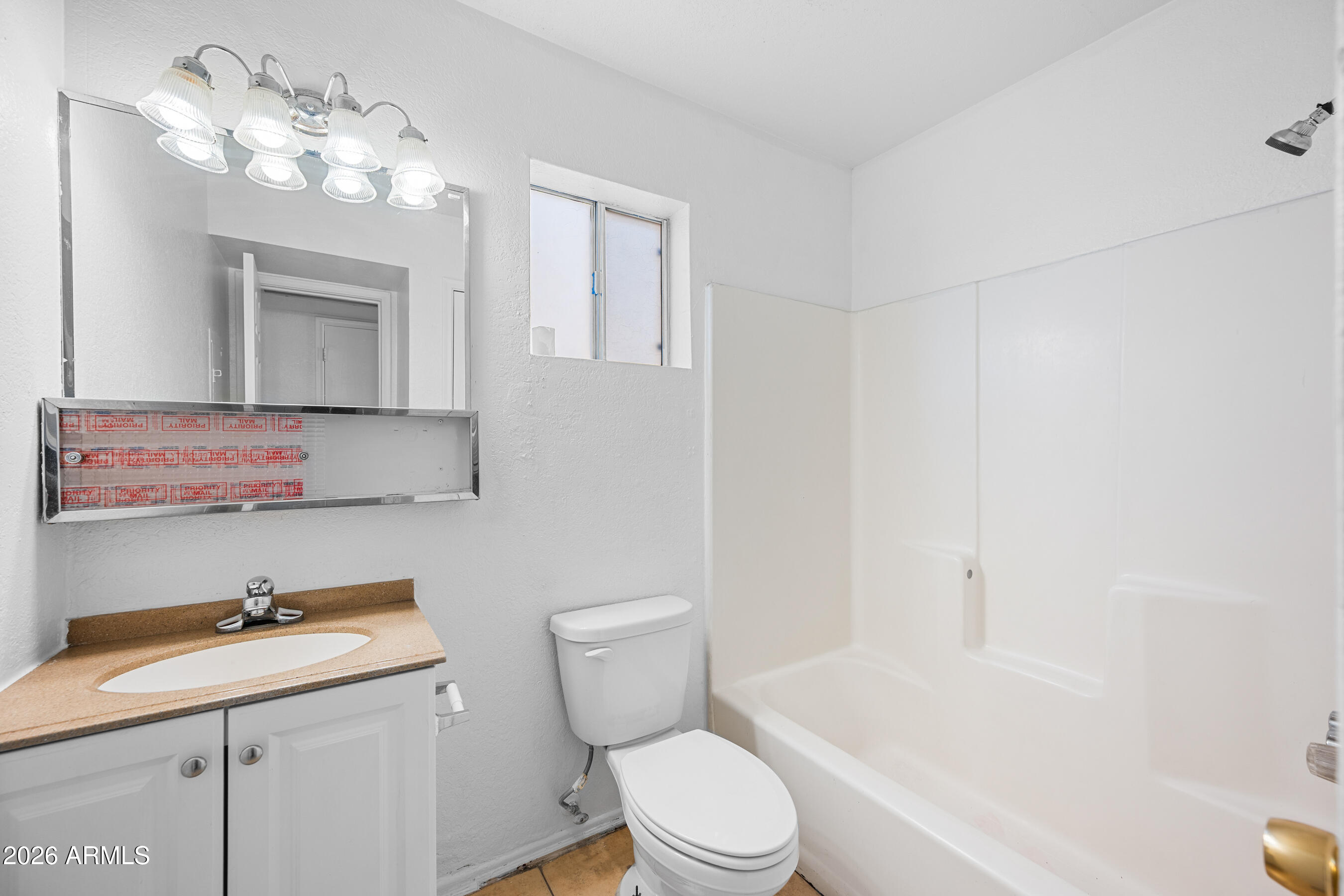 1815 N Spring, Unit 102 Mesa, AZ 85203 - Photo 14 of 15 14-1815NS102-ocupix-