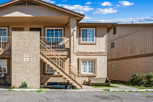 $1,200 | 1815 N Spring, Unit 102, Mesa, AZ 85203