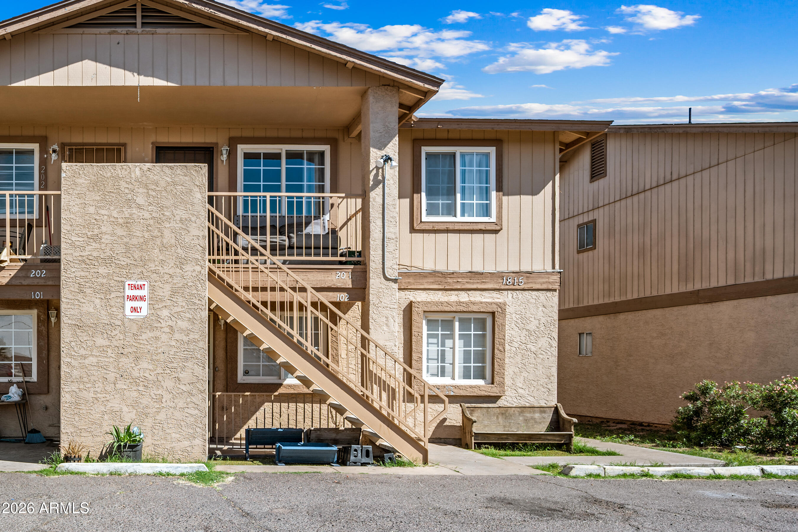 1815 N Spring, Unit 102 Mesa, AZ 85203 - Photo 2 of 15 2-1815NS102-ocupix-