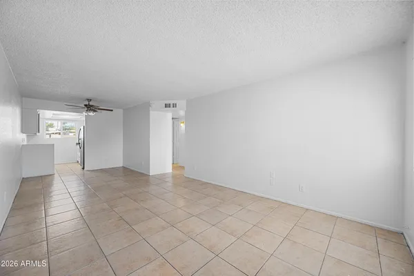 $1,200 | 1815 N Spring, Unit 102, Mesa, AZ 85203