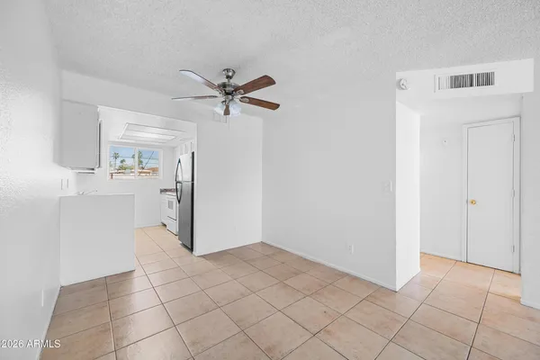 $1,045 | 1815 N Spring, Unit 102, Mesa, AZ 85203