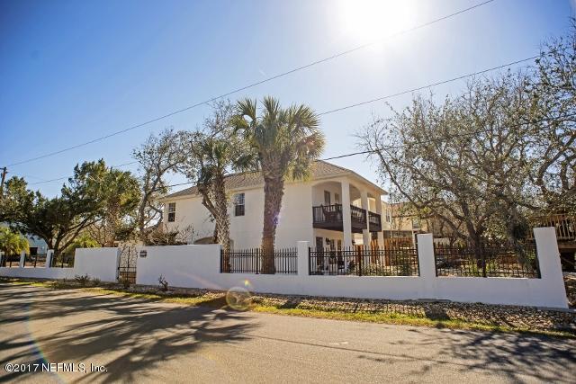 275 Jellison Road St. Augustine, FL 32080 - Photo 1 of 37 a front view of a house with a yard