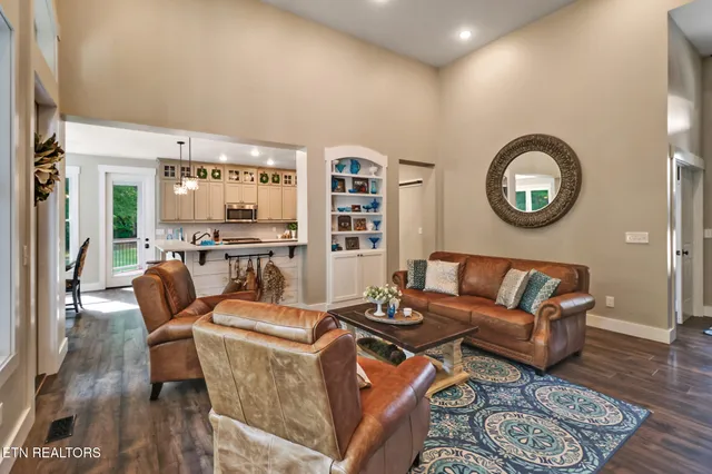 $1,200,000 | 265 Falling Leaf Road, Jamestown, TN 38556