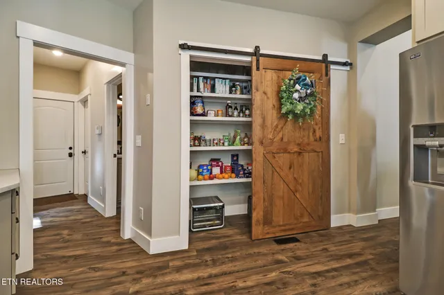 $1,200,000 | 265 Falling Leaf Road, Jamestown, TN 38556