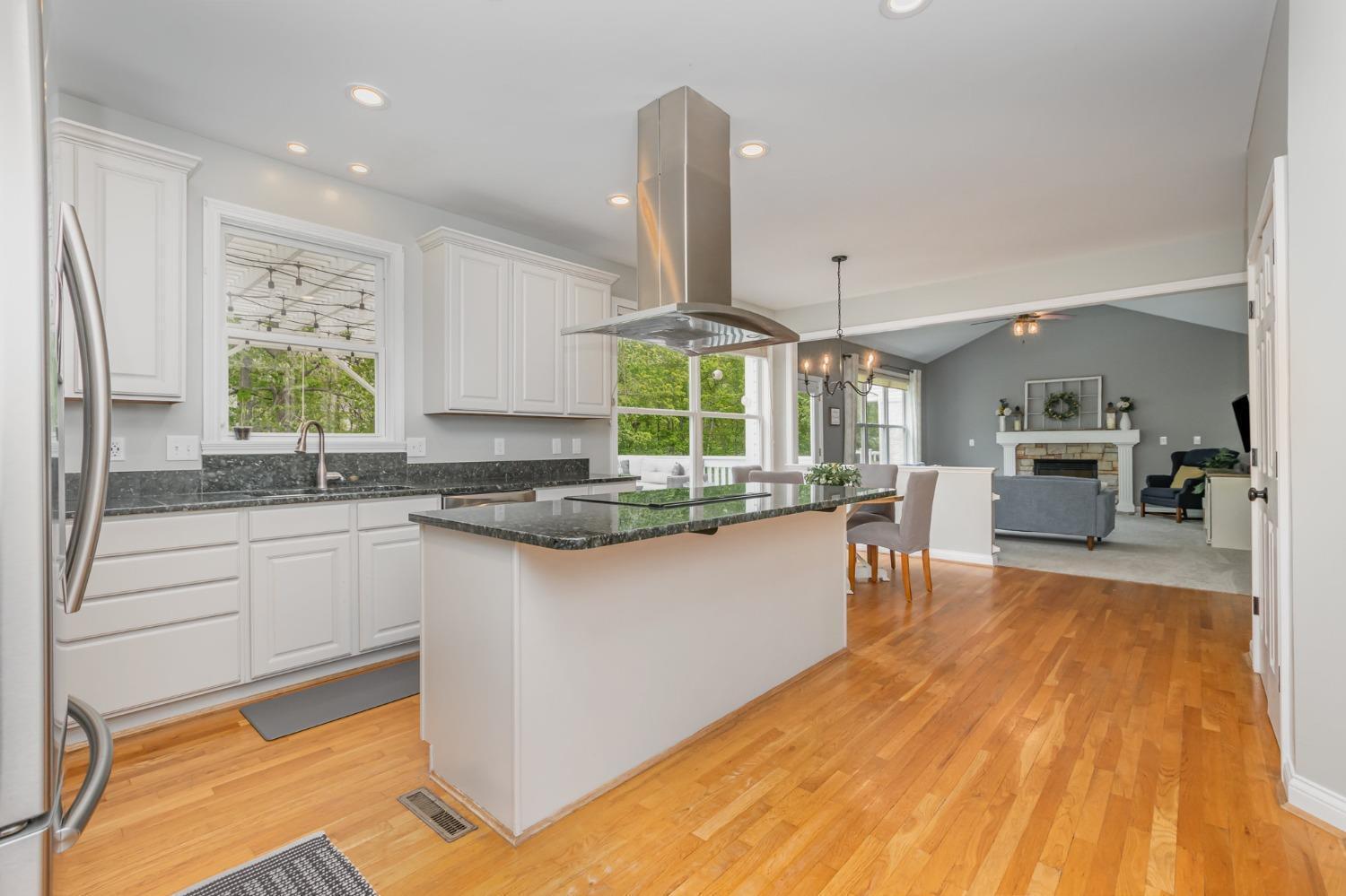 8352 Benton Ridge Lane Cincinnati, OH 45255 - Photo 14 of 35 Gallery Image 14