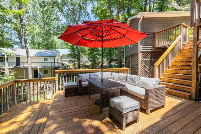 $445,000 | 396 Cardinal Lane, Toccoa, GA 30577