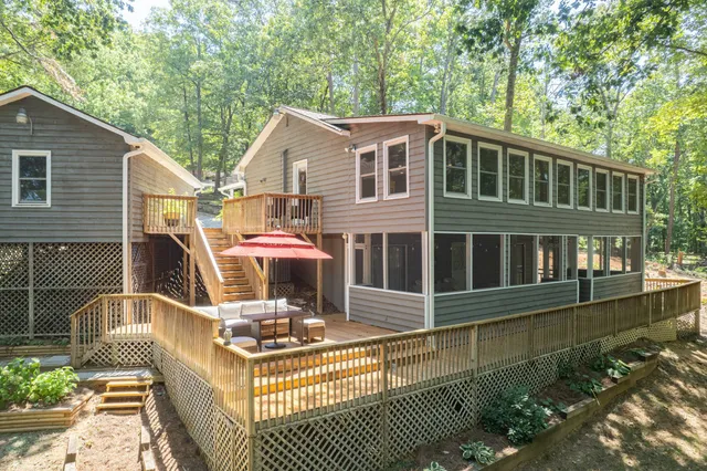 $445,000 | 396 Cardinal Lane, Toccoa, GA 30577