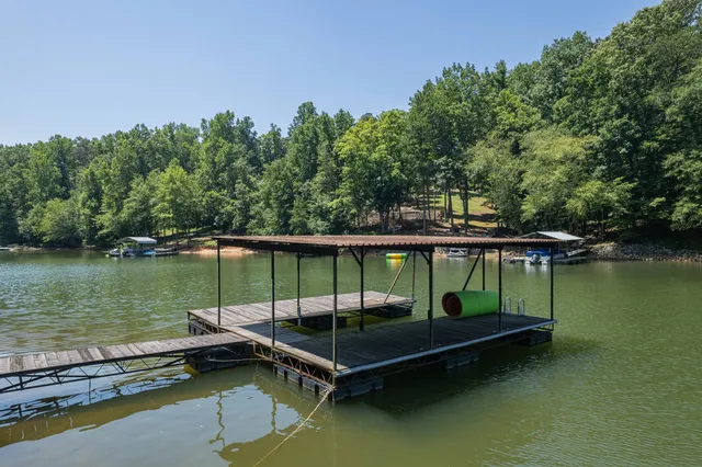 $445,000 | 396 Cardinal Lane, Toccoa, GA 30577
