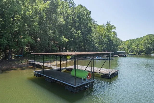 $445,000 | 396 Cardinal Lane, Toccoa, GA 30577