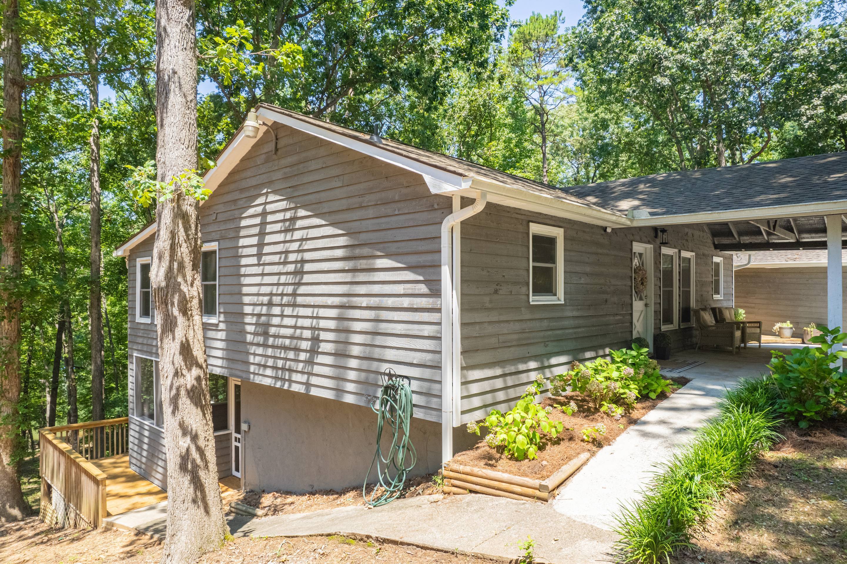 396 Cardinal Lane Toccoa, GA 30577 - Photo 9 of 103