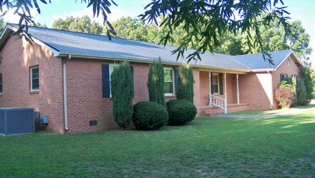 689 Ghea Road Normandy, TN 37360 - Photo 1 of 19 a view of a house with a yard