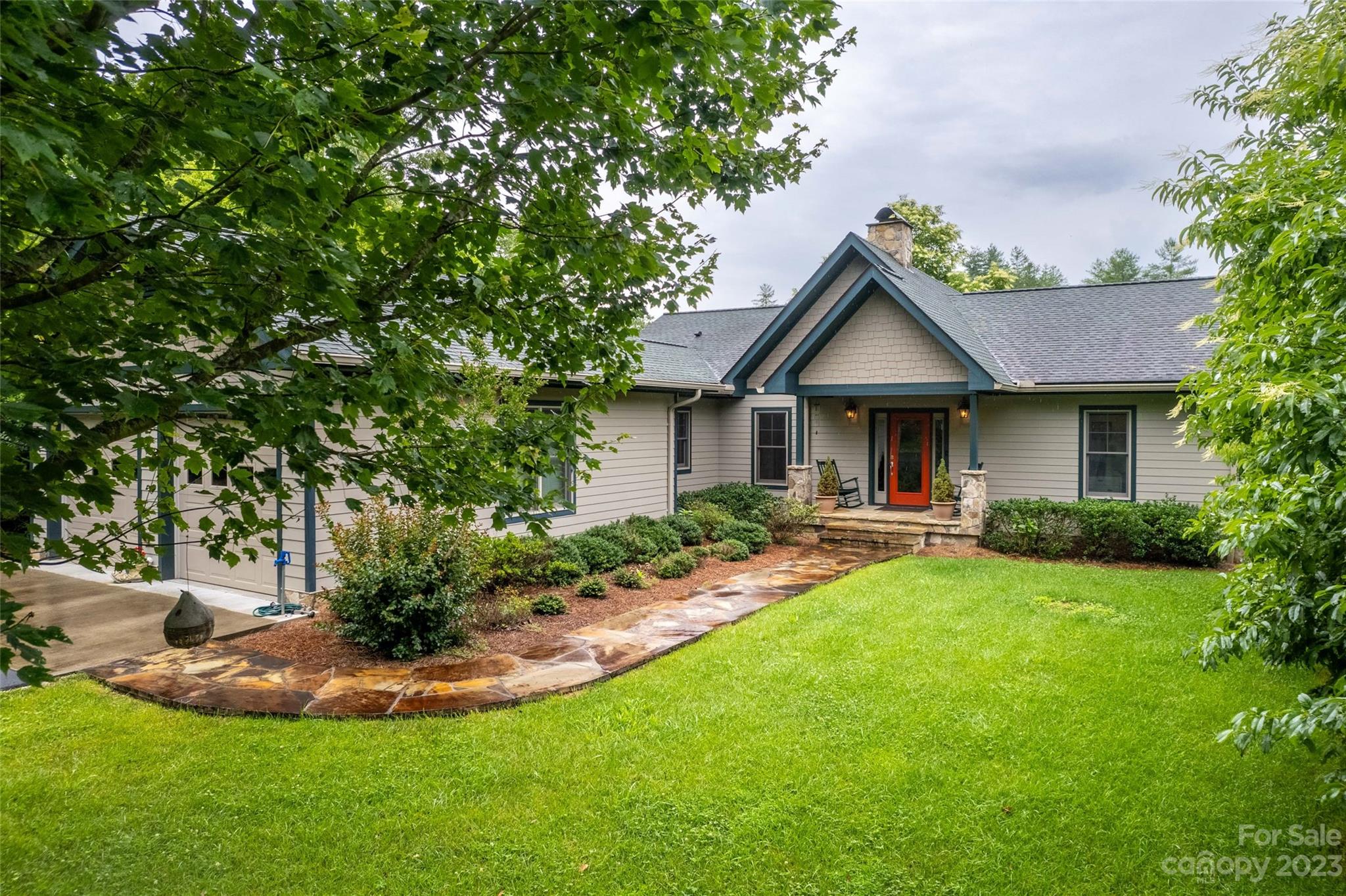 90 Raccoon Ridge Road Almond, NC 28702 - Photo 4 of 46 Gallery Image 4