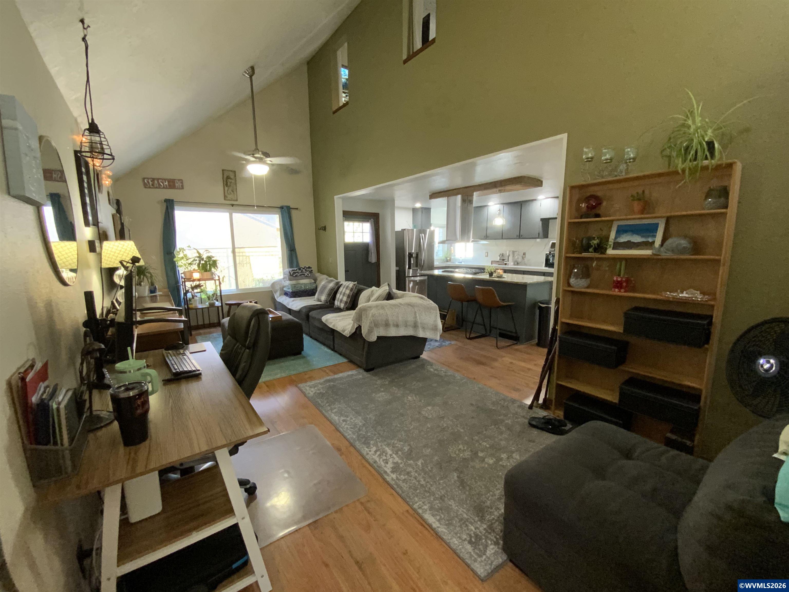 414 Boone Road Southeast Salem, OR 97306 - Photo 12 of 50