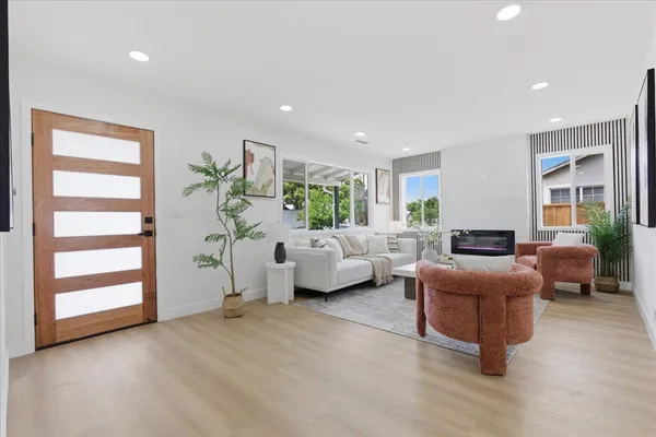 $999,888 | 140 Marian Lane, San Jose, CA 95127