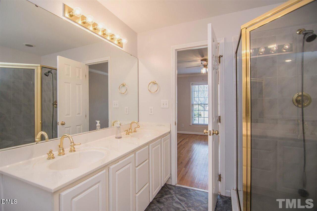 4509 Hershey Court Raleigh, NC 27613 - Photo 11 of 19