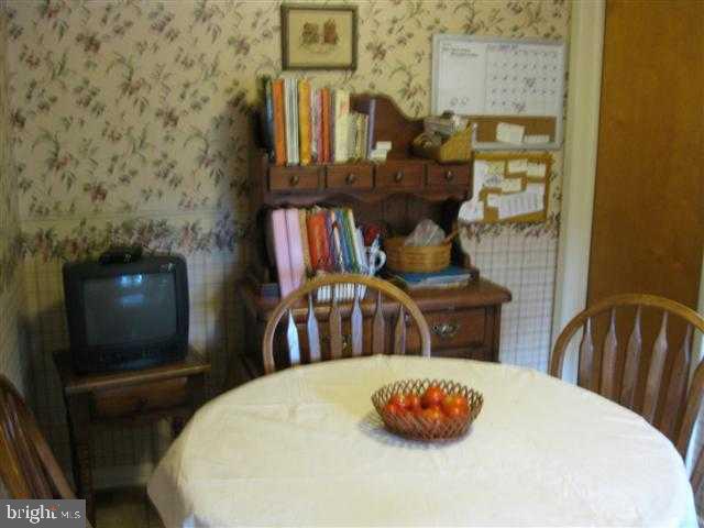 508 Clinton Road Harrisburg, PA 17109 - Photo 7 of 17 Gallery Image 7