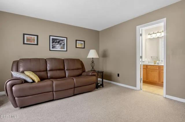 $399,000 | 11 A Fairway Drive, Halfmoon, NY 12118