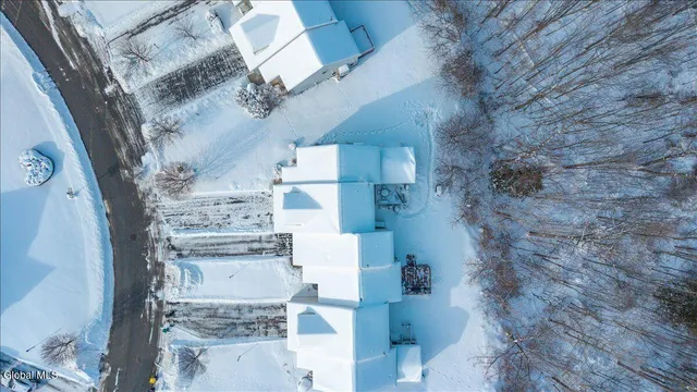 $399,000 | 11 A Fairway Drive, Halfmoon, NY 12118