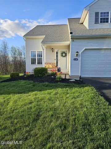 $399,000 | 11 A Fairway Drive, Halfmoon, NY 12118