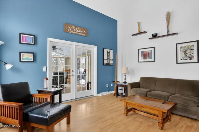 $399,000 | 11 A Fairway Drive, Halfmoon, NY 12118