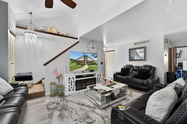 $225,000 | 6316 South 20th Street, Unit C, Milwaukee, WI 53221