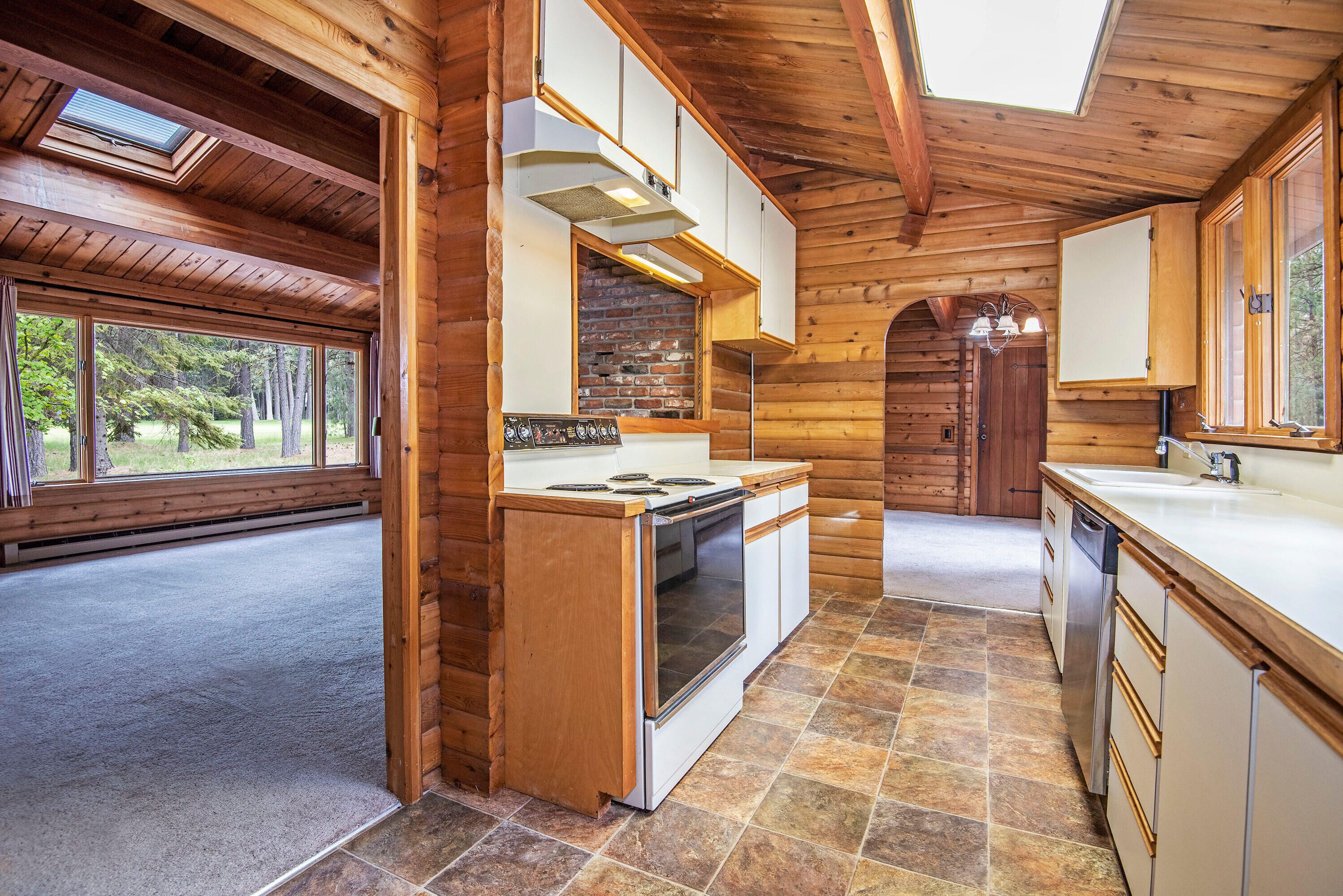 71202 Fiddle Neck Lane, Unit GH11 Black Butte Ranch, OR 97759 - Photo 7 of 18 71202 Fiddleneck Black Butte-print-007-0