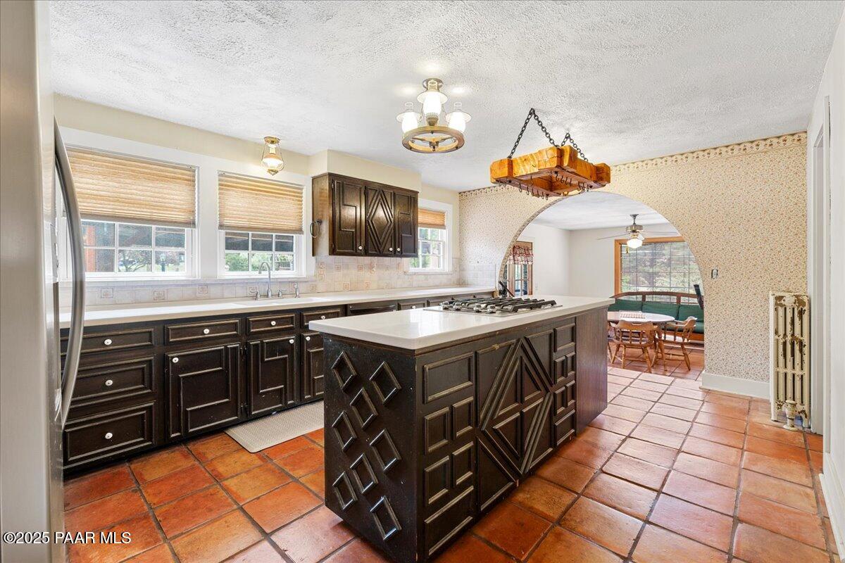 2877 Iron Springs Road Prescott, AZ 86305 - Photo 11 of 42 Kitchen
