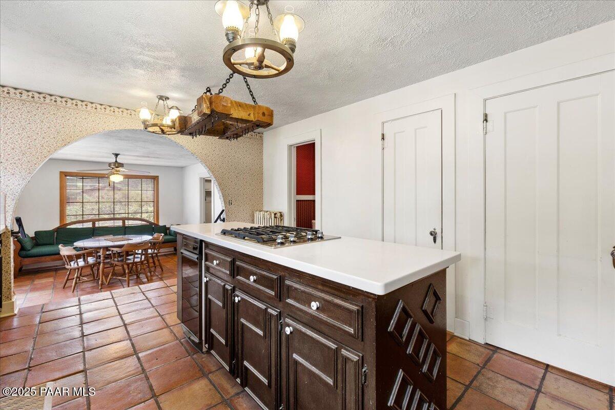 2877 Iron Springs Road Prescott, AZ 86305 - Photo 12 of 42 Kitchen