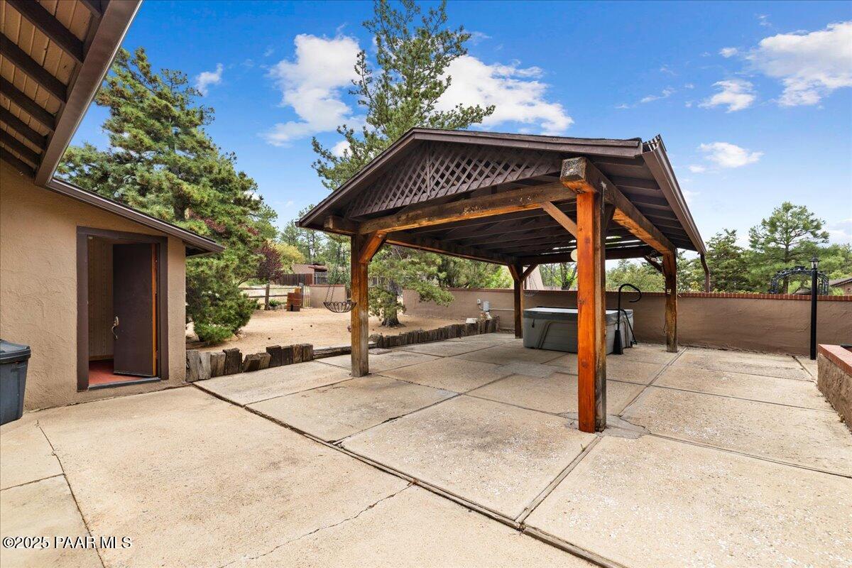 2877 Iron Springs Road Prescott, AZ 86305 - Photo 32 of 42 Backyard