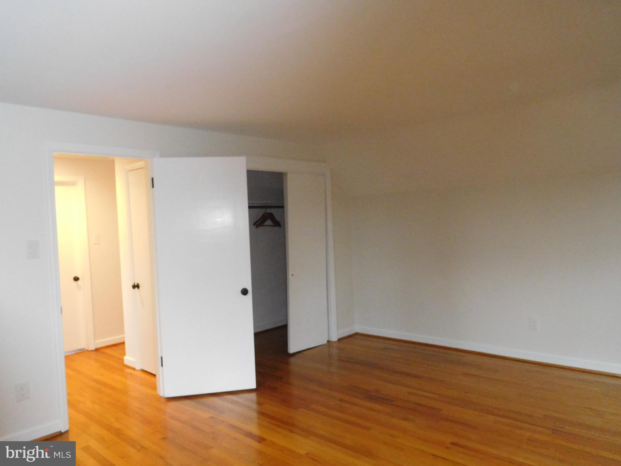 503 Wilson Road Wilmington, DE 19803 - Photo 29 of 34 Large upstairs 3rd Br w/big closets, attic access