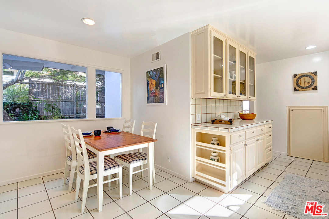 216 Waterview Street Playa del Rey, CA 90293 - Photo 12 of 28 Gallery Image 12