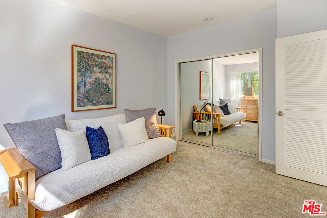 216 Waterview Street Playa del Rey, CA 90293 - Photo 20 of 28 Gallery Image 20