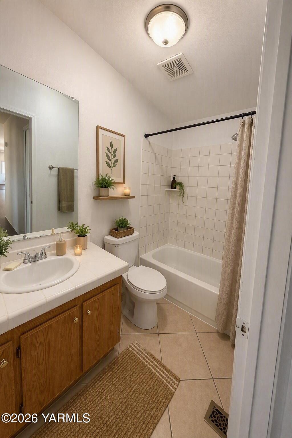6104 Crestfields Road Yakima, WA 98903 - Photo 11 of 18 4d050a0d-0935-4807-bc8a-e78853de026b