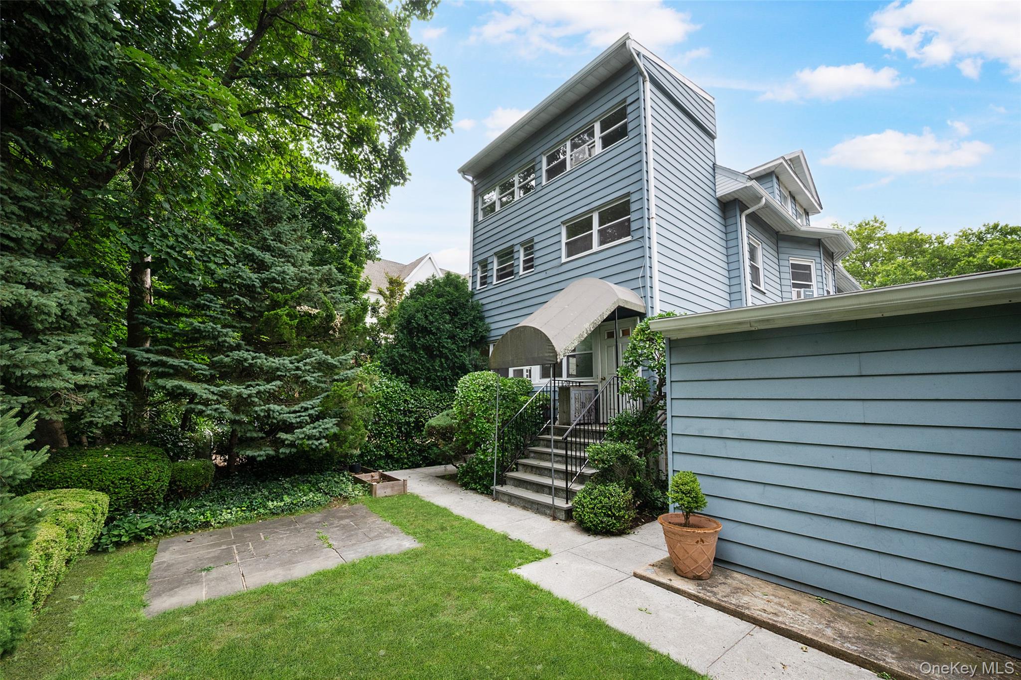 91 Parkway Road, Unit G1 Bronxville, NY 10708 - Photo 2 of 24