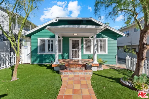 $5,995 | 1224 North Ogden Drive, West Hollywood, CA 90046