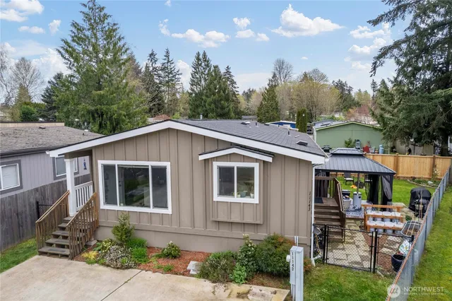 $229,999 | 11143 Southeast 226th Street, Kent, WA 98031