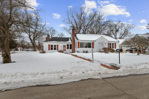 $220,000 | 308 River Street, Hillsdale, MI 49242