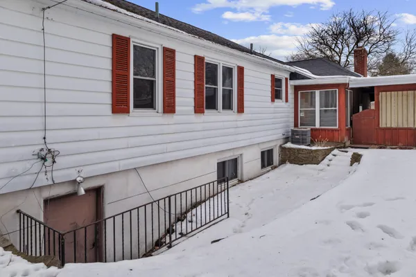 $220,000 | 308 River Street, Hillsdale, MI 49242