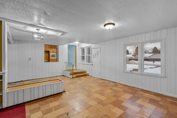 $220,000 | 308 River Street, Hillsdale, MI 49242