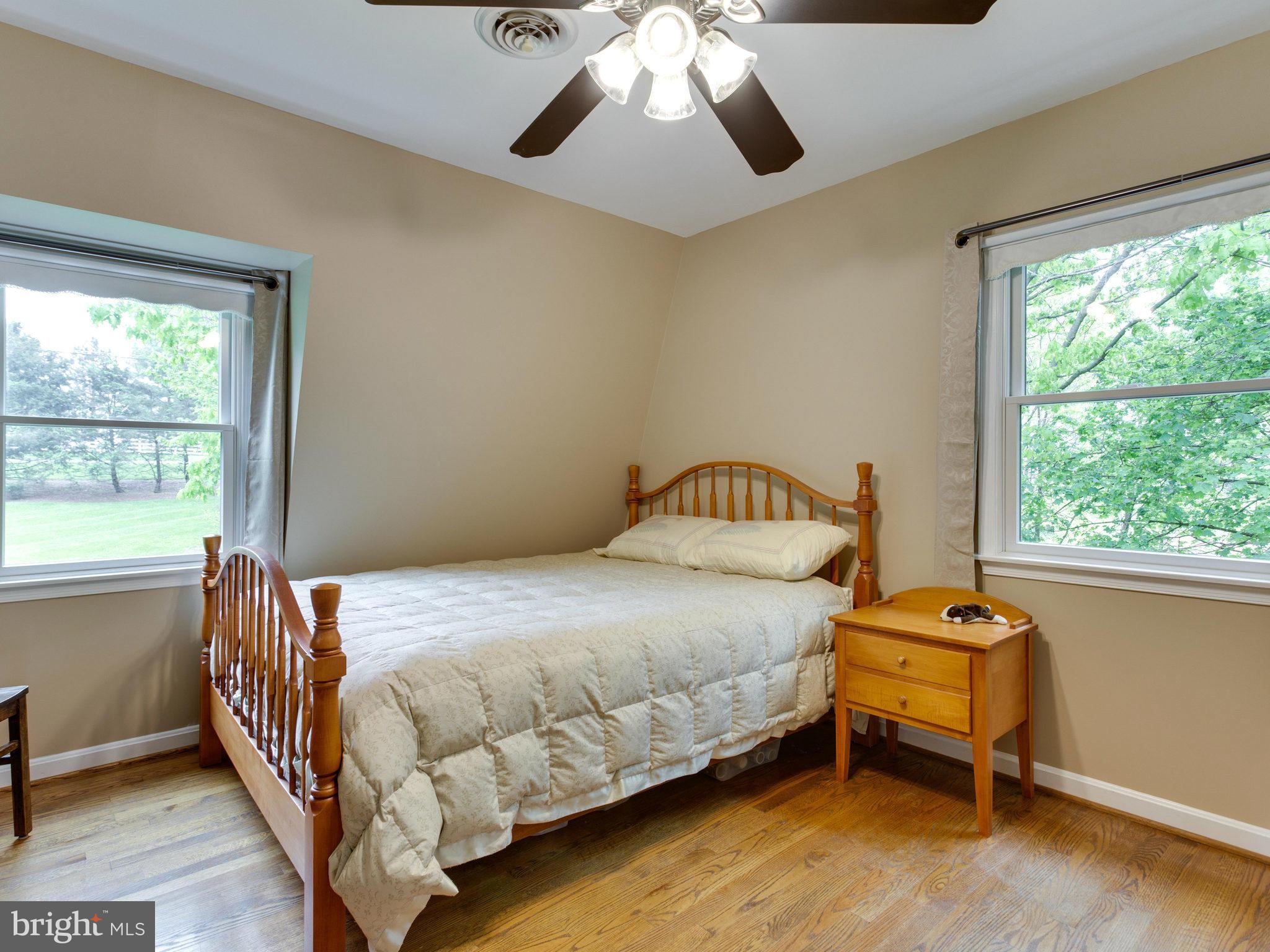 5810 Ridge Road Mount Airy, MD 21771 - Photo 18 of 30 Secondary Bedroom