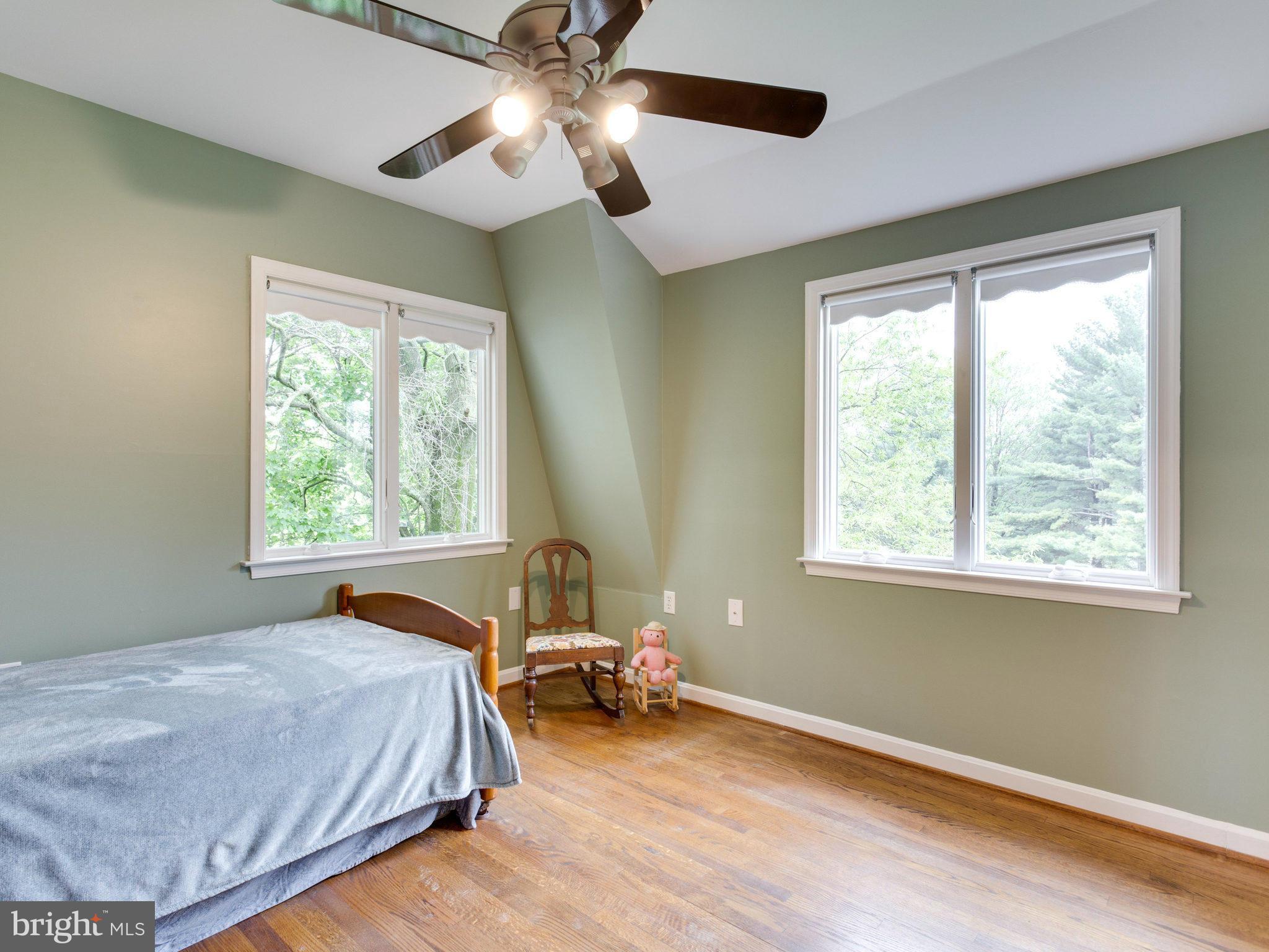 5810 Ridge Road Mount Airy, MD 21771 - Photo 19 of 30 Secondary Bedroom