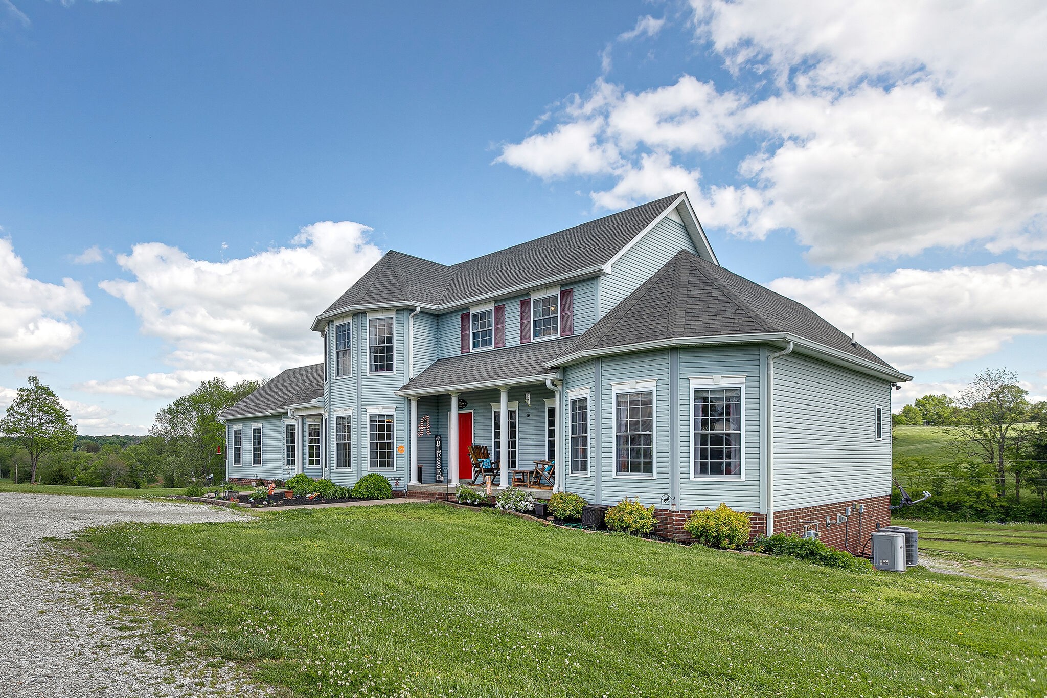 1546 Duke Loop Dickson, TN 37055 - Photo 3 of 40 Gallery Image 3