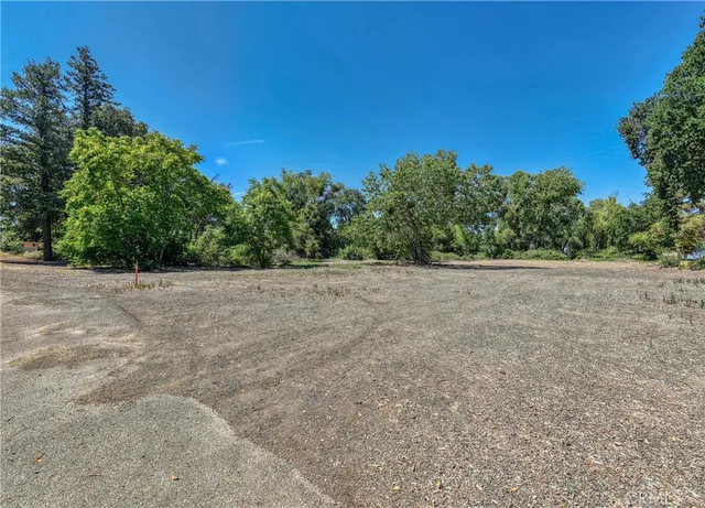 $499,000 | 5905 East Highway 20, Lucerne, CA 95458