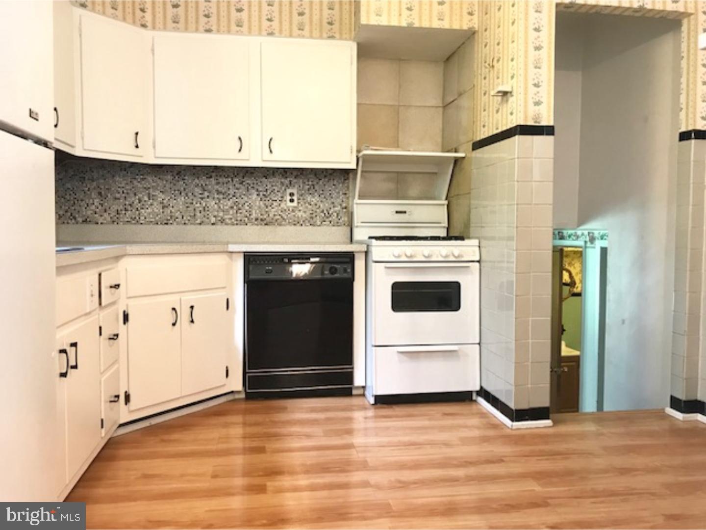 123 Gordon Road Glenside, PA 19038 - Photo 8 of 21 Gallery Image 8