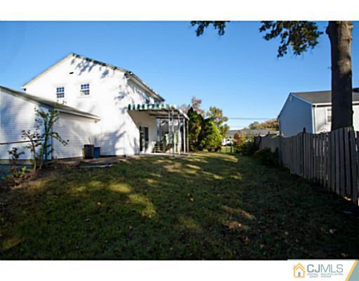 1991 Oak Tree Road Edison, NJ 08820 - Photo 18 of 20