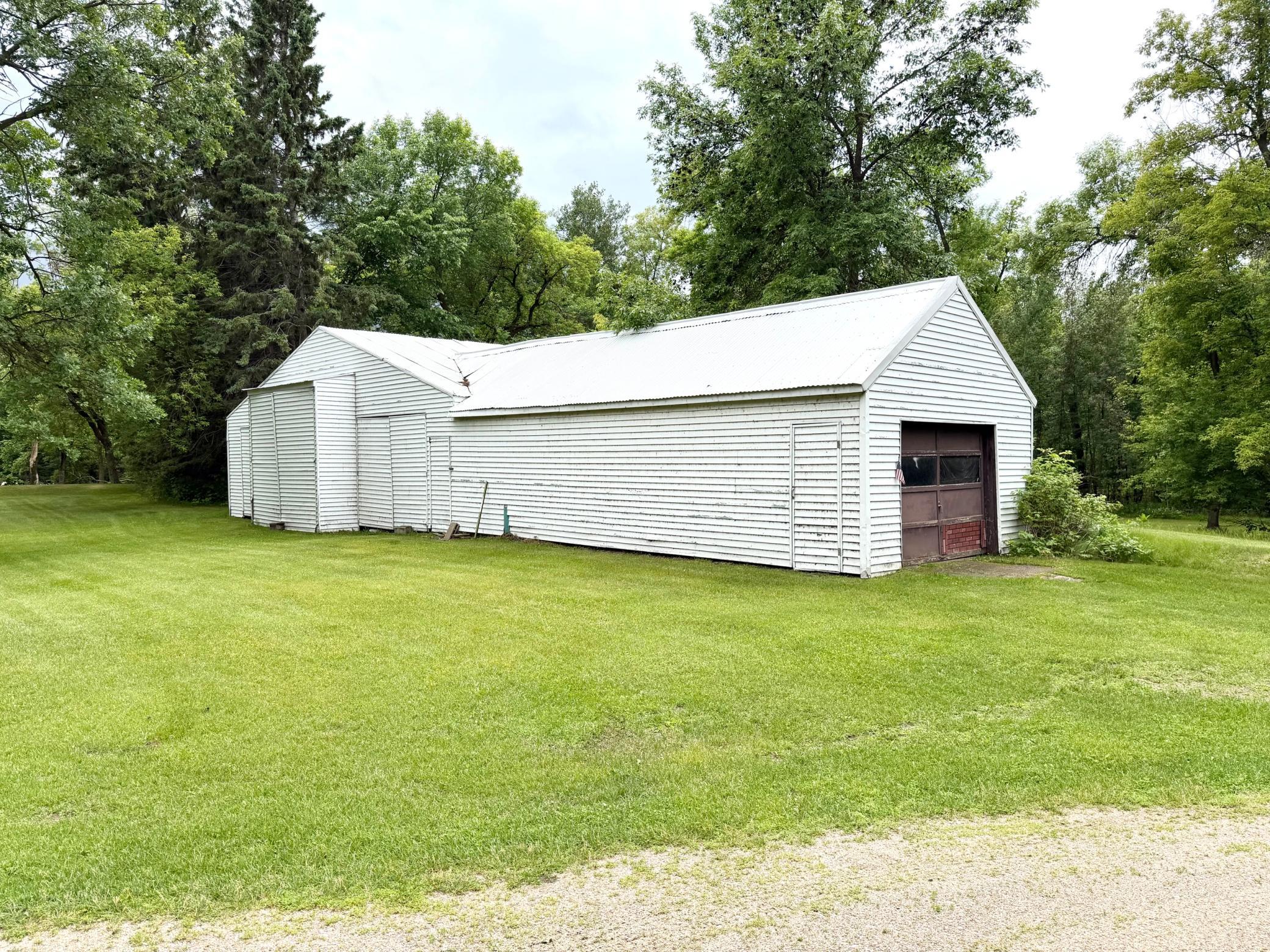 41706 200th Street Roseau, MN 56751 - Photo 18 of 31