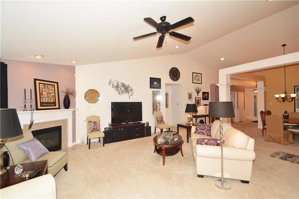 18933 Course View Road Noblesville, IN 46060 - Photo 6 of 24 Gallery Image 6
